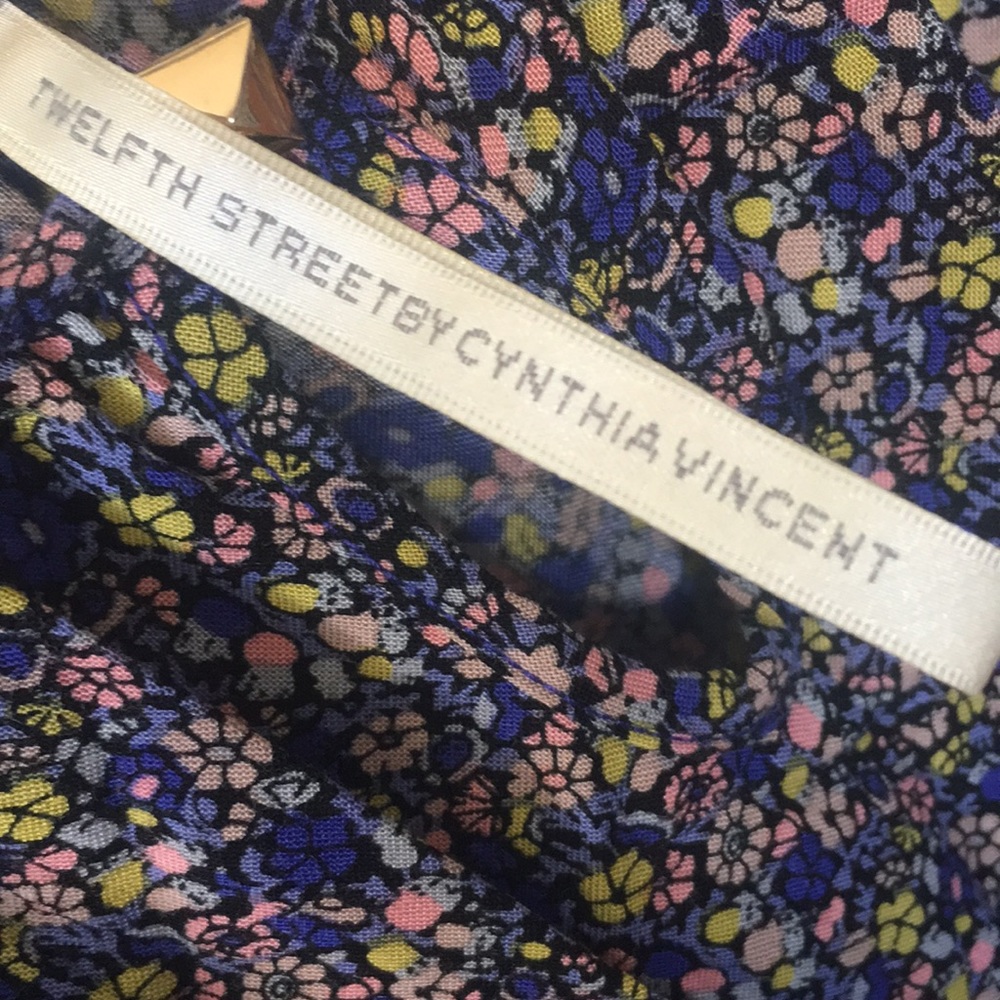 🌞Summer Romper🌞 - Picture 4 of 4